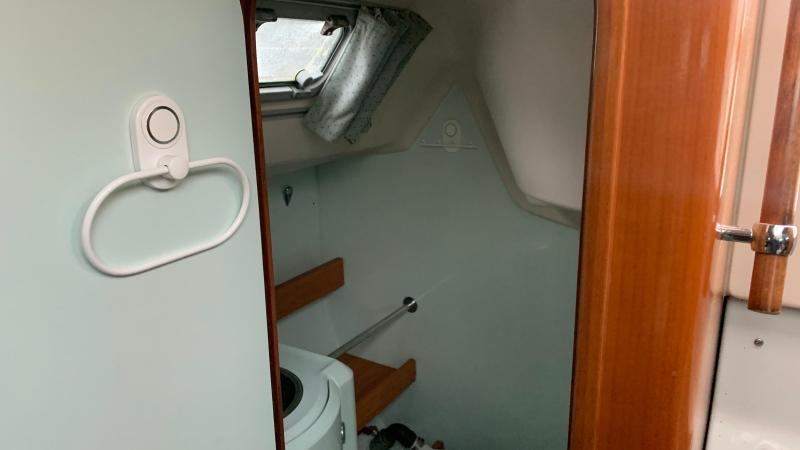 Voilier Beneteau Oceanis 300 1995 exterieur 15