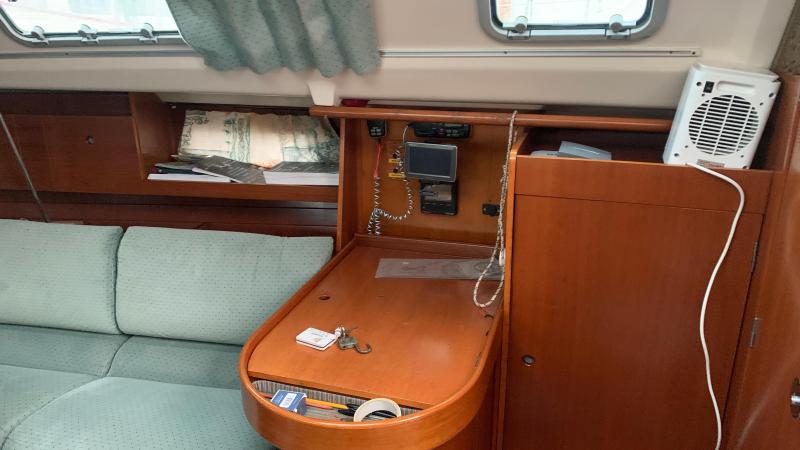 Voilier Beneteau Oceanis 300 1995 exterieur 17