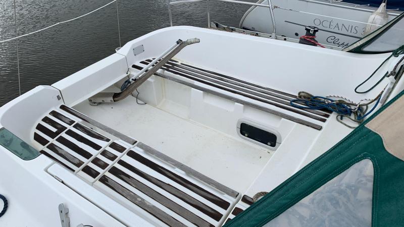 Voilier Beneteau Oceanis 300 1995 exterieur 23