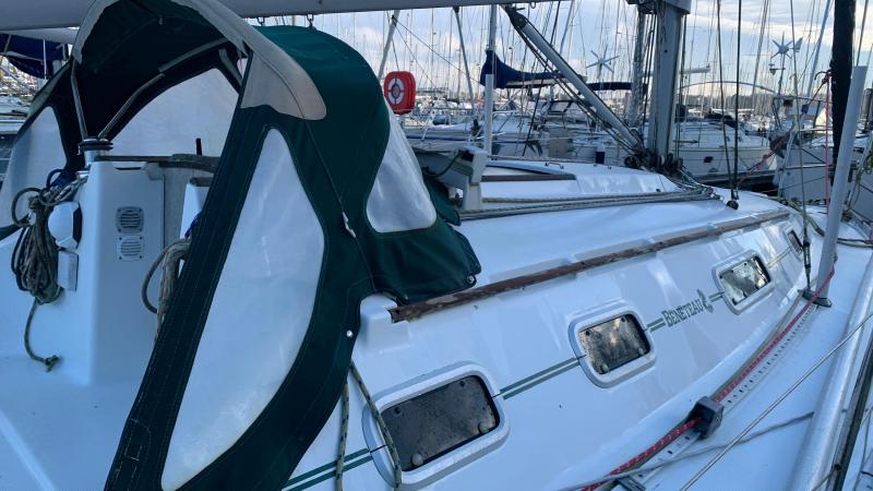 Voilier Beneteau Oceanis 300 1995 exterieur 29