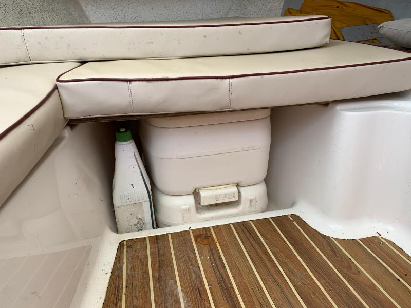 Bateau moteur Arvor 215 AS 2006 exterieur 29