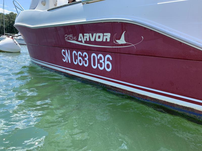 Bateau moteur Arvor 215 AS 2006 exterieur 12