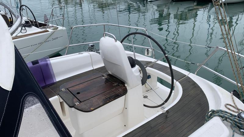 Voilier Bavaria Cruiser 33 2006 exterieur 9