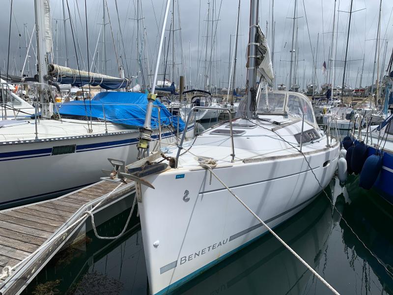 Voilier Beneteau Oceanis 31 2009 exterieur 3