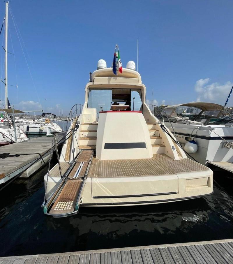 Bateau moteur Limited Edition Santarpia 55 2009 exterieur 3