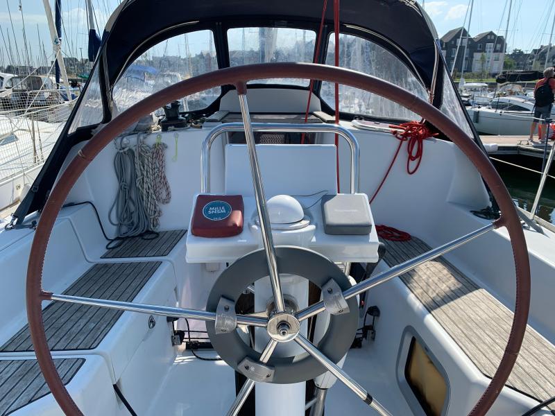 Voilier Jeanneau SUN ODYSSEY 33i Performance 2011 exterieur 9