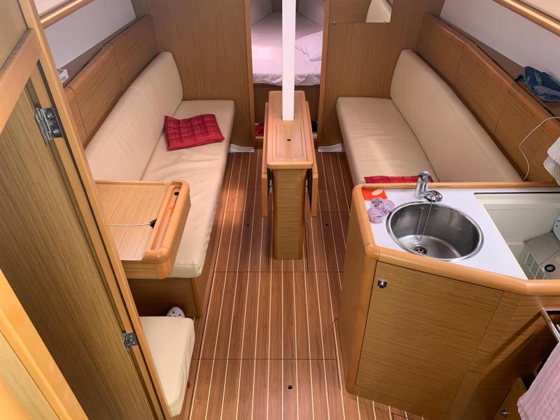 Voilier Jeanneau SUN ODYSSEY 33i Performance 2011 exterieur 24