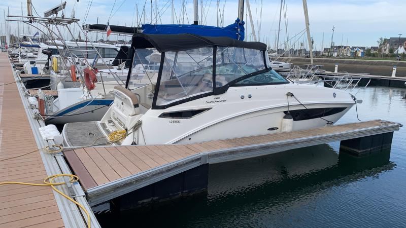 Bateau moteur Sea Ray Sundancer 265 2013 exterieur 3