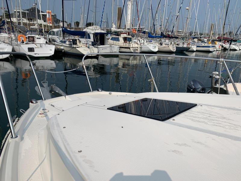 Bateau moteur Quicksilver Activ 855 Weekend 2014 exterieur 6