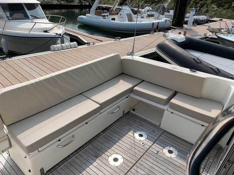 Bateau moteur Quicksilver Activ 855 Weekend 2014 exterieur 11