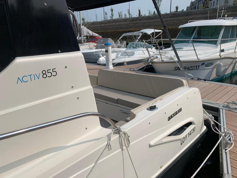 Bateau moteur Quicksilver Activ 855 Weekend 2014 exterieur 15