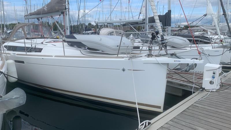 Voilier Jeanneau Sun Odyssey 389 2016 exterieur 4