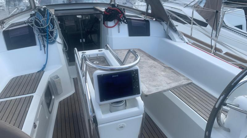 Voilier Jeanneau Sun Odyssey 389 2016 exterieur 48