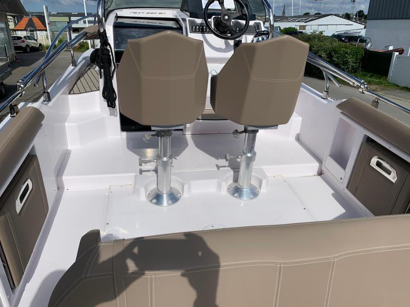 Bateau moteur Ranieri NEXT 220 SH 2019 exterieur 12