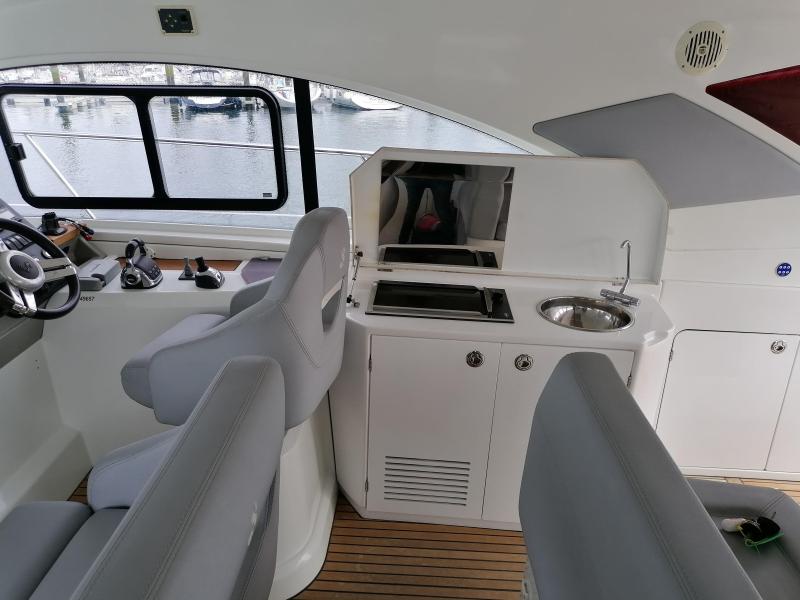 Bateau moteur Beneteau Monte Carlo 42 2011 exterieur 11