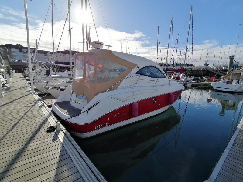 Bateau moteur Beneteau Monte Carlo 32 Hard Top 2011 exterieur 7