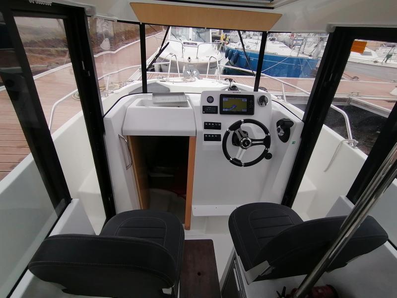 Bateau moteur Beneteau Barracuda 7 2017 exterieur 13