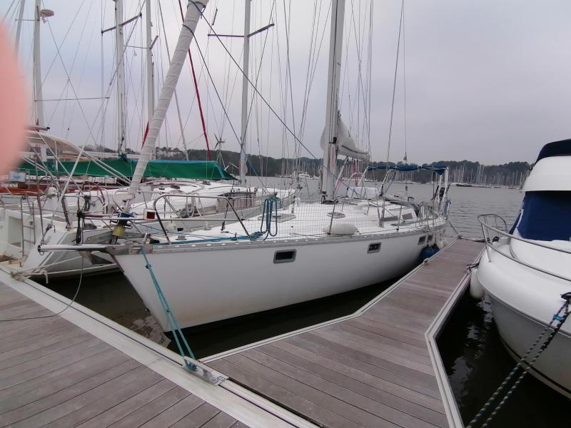 Voilier Jeanneau Sun Odyssey 44 1991 exterieur 2