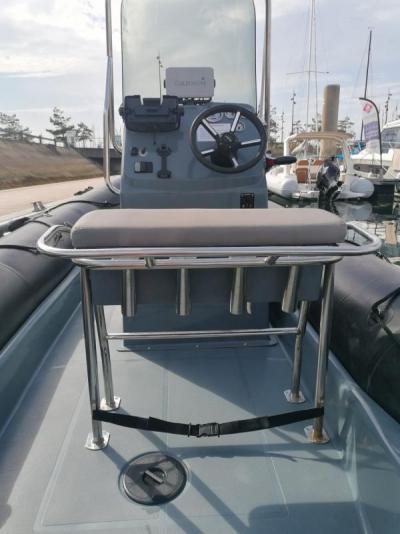 Bateau moteur Bombard EXPLORER 700 NEO 2021 exterieur 19