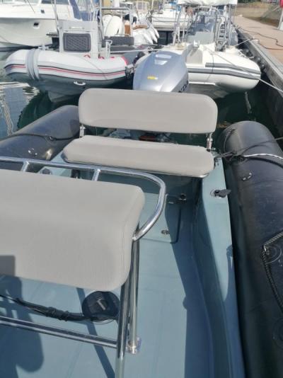 Bateau moteur Bombard EXPLORER 700 NEO 2021 exterieur 14