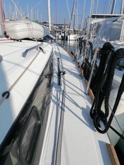 Voilier Beneteau Oceanis 38.1 2022 exterieur 12