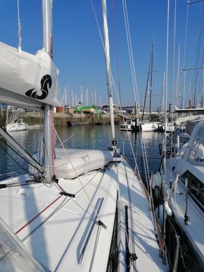 Voilier Beneteau Oceanis 38.1 2022 exterieur 6