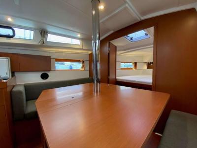 Voilier Beneteau Oceanis 38.1 2019 exterieur 13