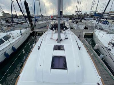 Voilier Beneteau Oceanis 38.1 2019 exterieur 6