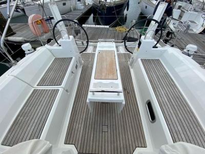 Voilier Beneteau Oceanis 38.1 2019 exterieur 9