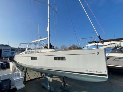 Voilier Beneteau Oceanis 38.1 2019 exterieur 5