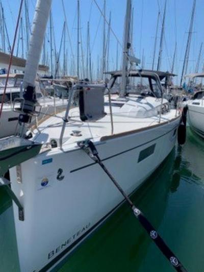 Voilier Beneteau Oceanis 38.1 2019 exterieur 2