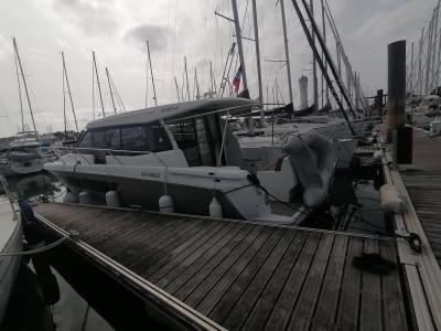 Bateau moteur Jeanneau NC 11 2017 exterieur 23