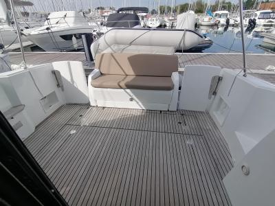 Bateau moteur Jeanneau NC 11 2017 exterieur 41