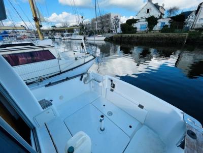 Bateau moteur Beneteau Antares 7.60 2002 exterieur 5