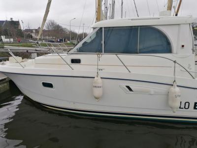 Bateau moteur Beneteau Antares 7.60 2002 exterieur 13